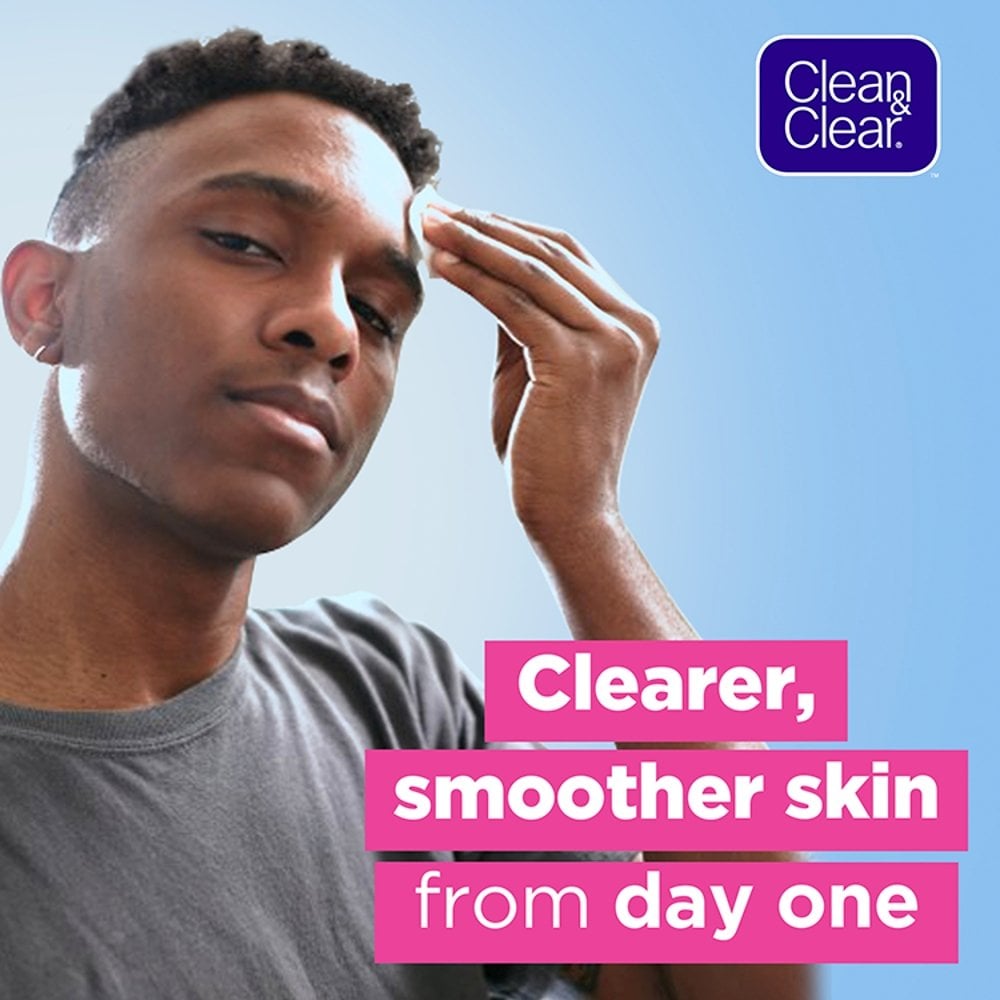 Clean & Clear Exfoliating Daily Wash - 150ml
