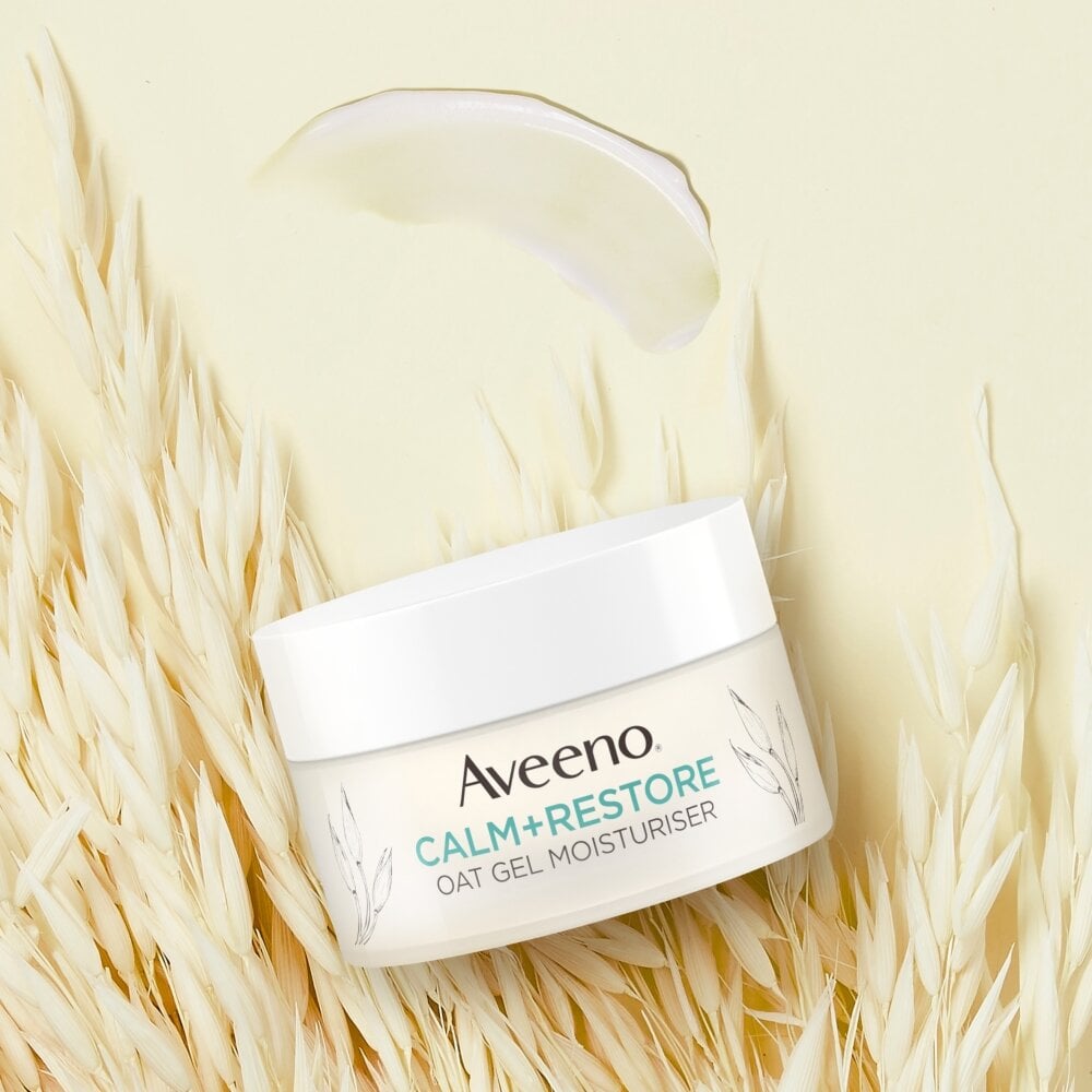 Aveeno Calm & Restore Oat Gel Moisturiser - 50ml