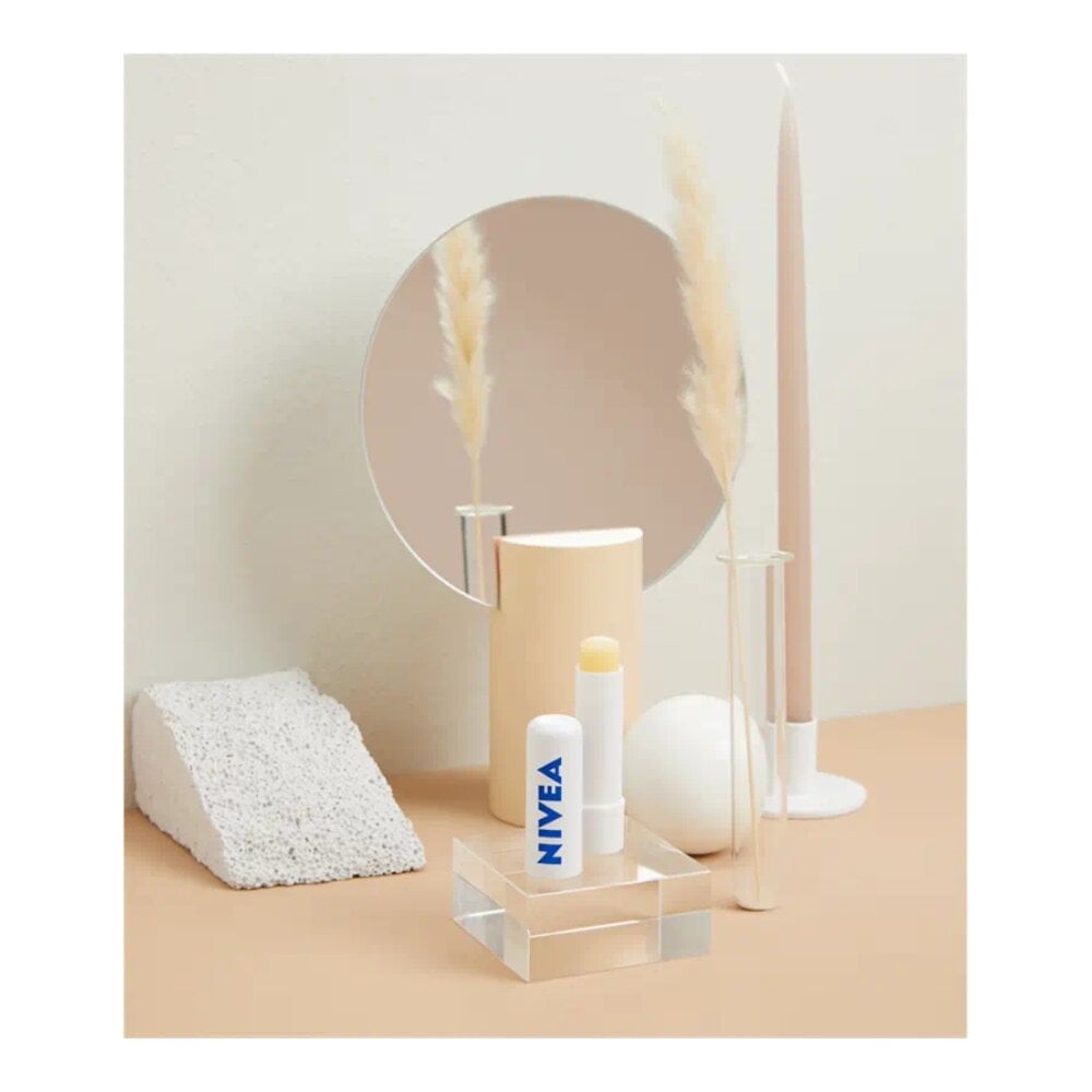 Nivea Repair & Care Lip Balm SPF 15 - 4.8g